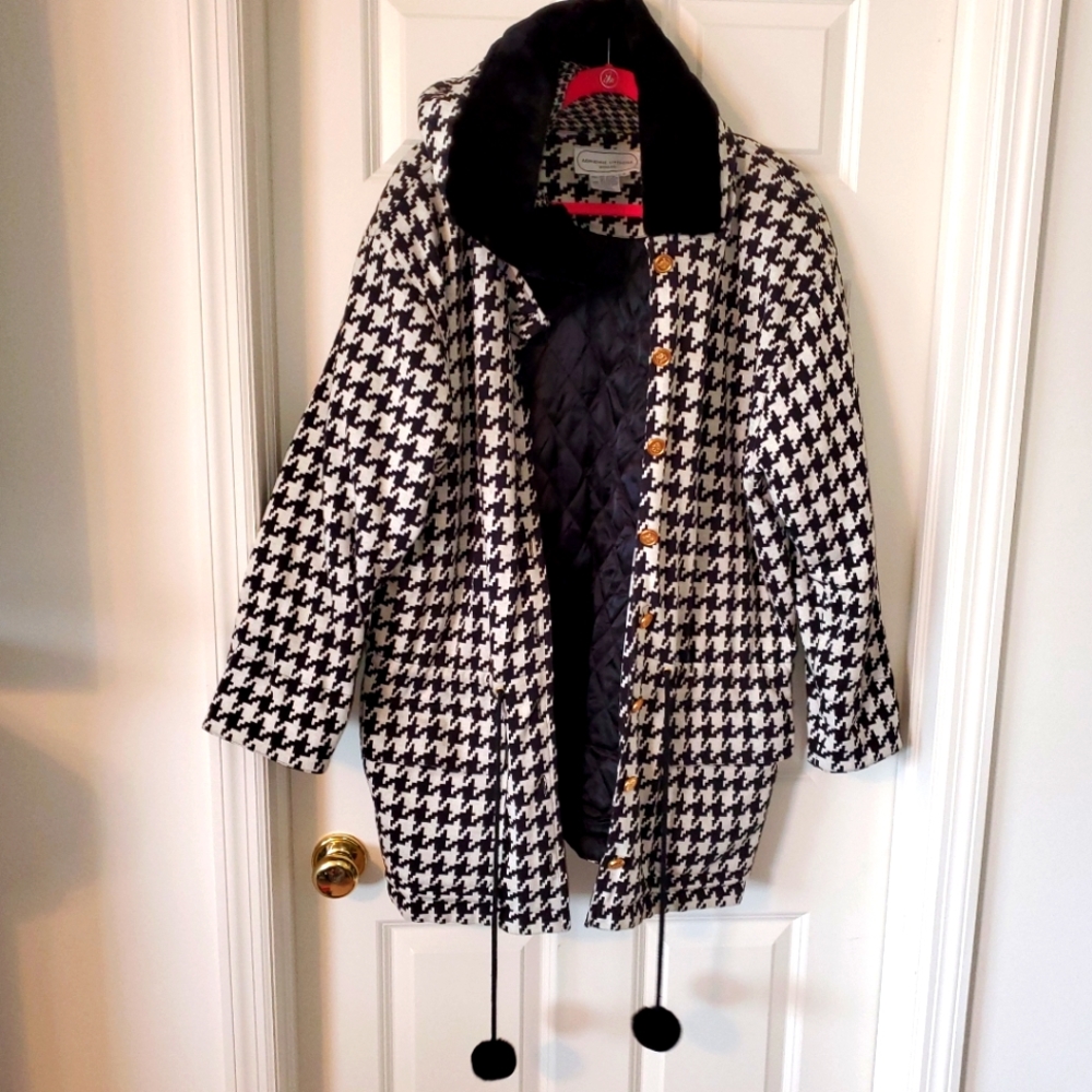 Adrienne Vittadini houndstooth hooded coat